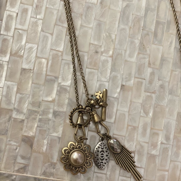Lucky brand metal necklace with charms - Picture 1 of 2